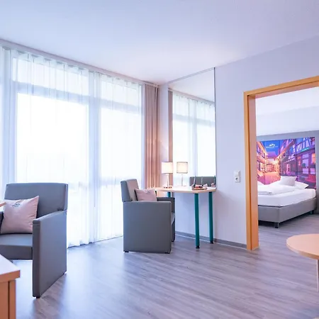 Schwarzwaldhotel 4* غينغنباخ