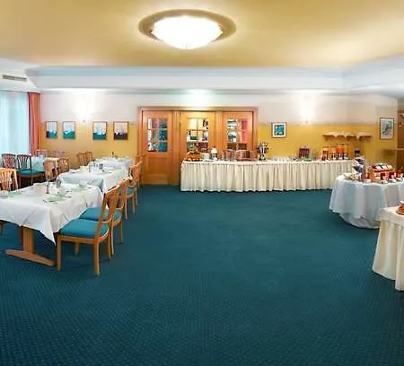 Schwarzwaldhotel فندق